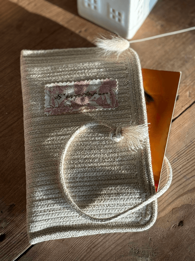 Pochette pour livre de poche