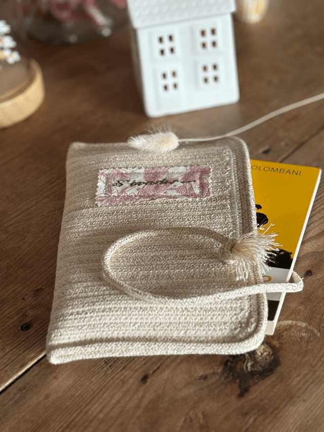 Pochette pour livre de poche