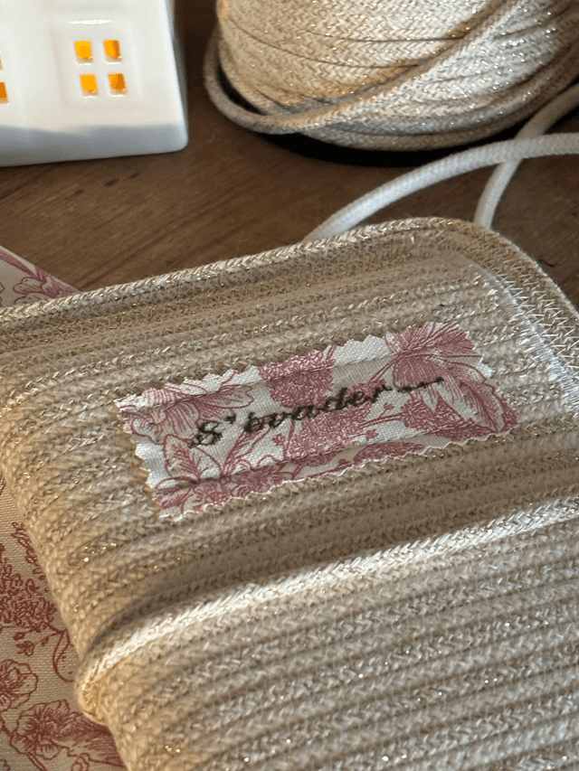 Pochette pour livre de poche
