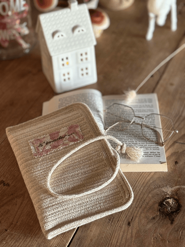 Pochette pour livre de poche