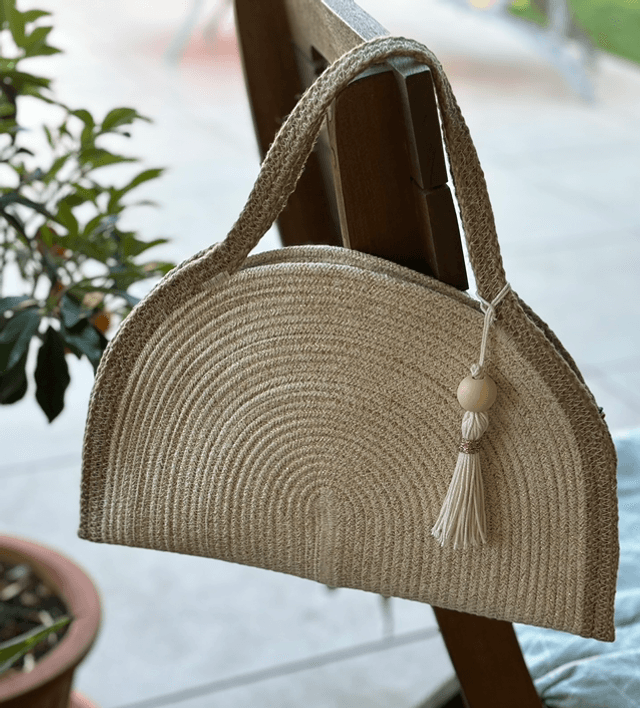 Pochette à anses